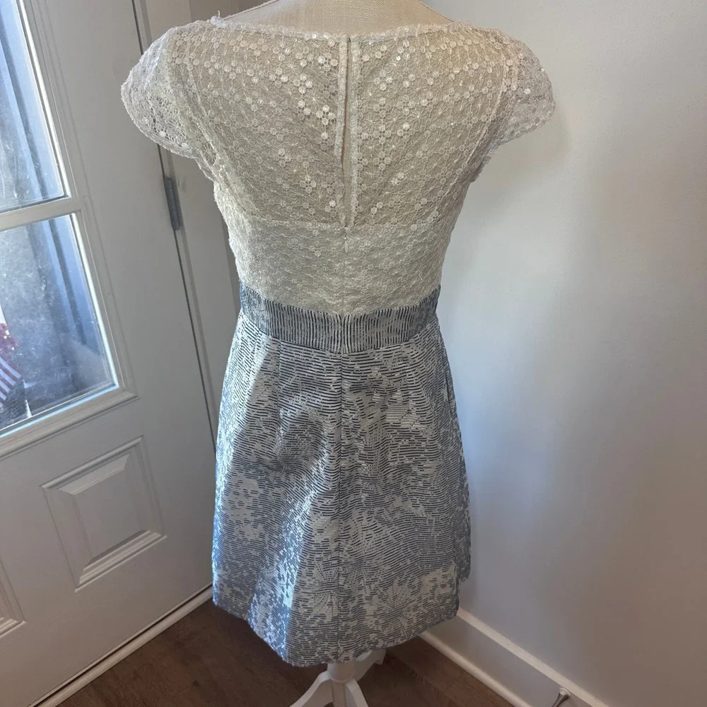 Kay Unger Jacquard Dress‎ Womens Lace Sequin Shimmer Blue Striped Size 4